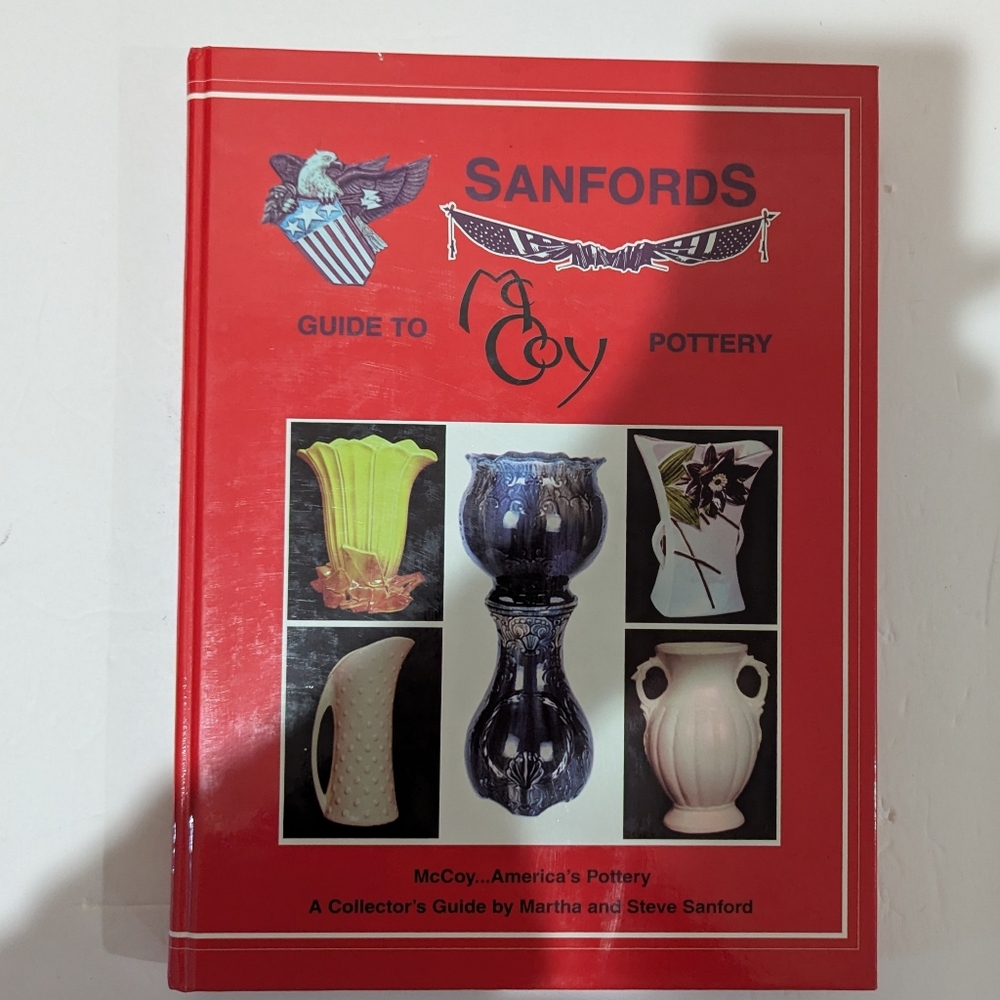 Sanfords Guide to McCoy Pottery Book - Red Cover